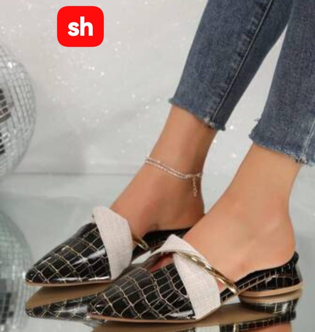 Leather Stripe Sandals